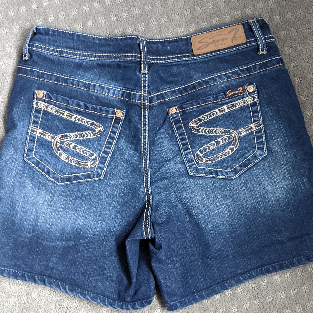 Seven Jean Shorts - Picture 2 of 8